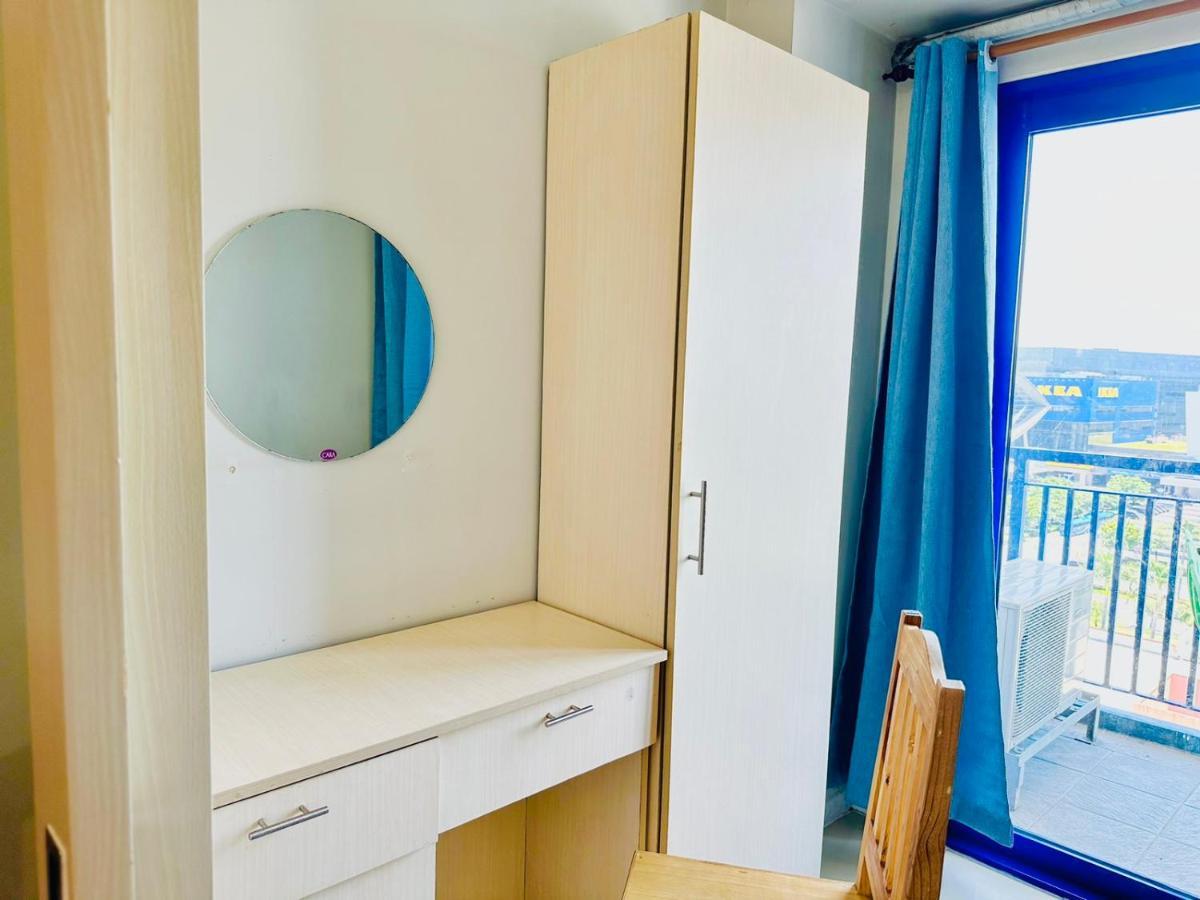 Sea 2-Br Unit With Free Parking Near Mall Of Asia Pasay Exterior photo
