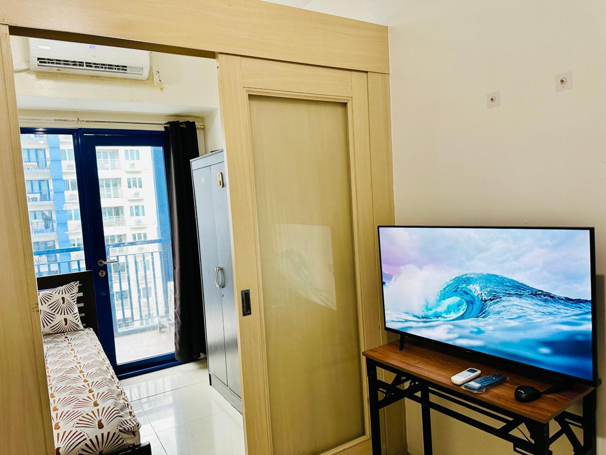 Sea 2-Br Unit With Free Parking Near Mall Of Asia Pasay Exterior photo